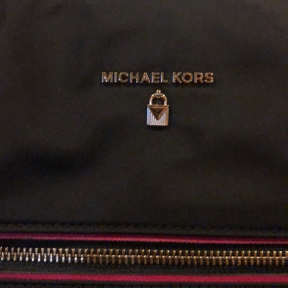 MK bag 💼 - Picture 5 of 7